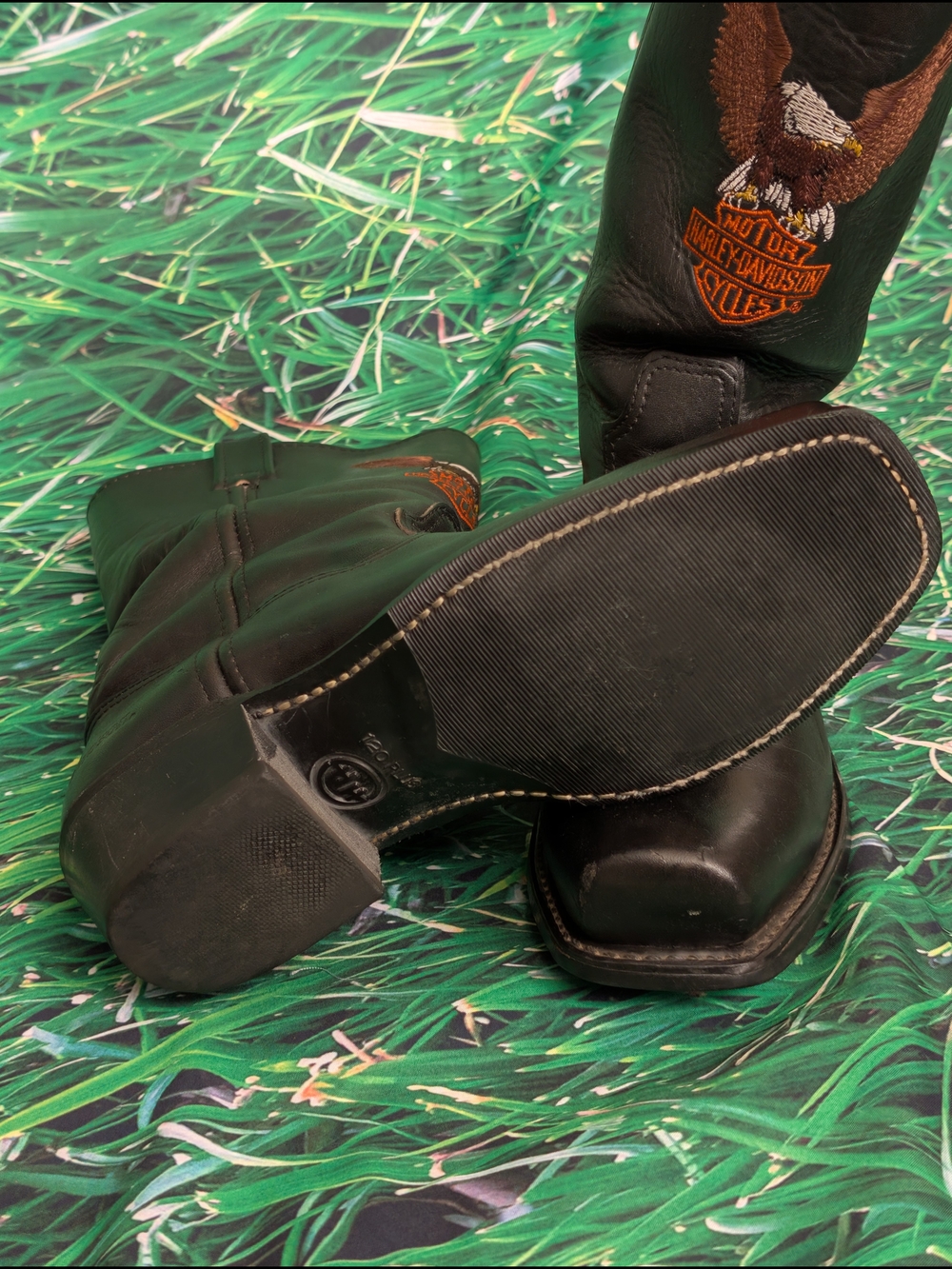 VTG Harley Davidson Black Leather Motorcycle Boots Patina Embroidered Eagle 8L - Picture 10 of 12
